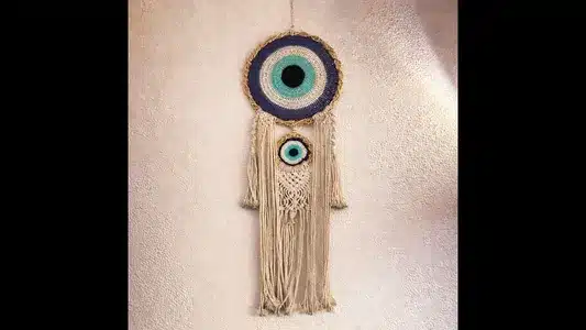 Nazar Lyrics (with English Meaning): Bilici