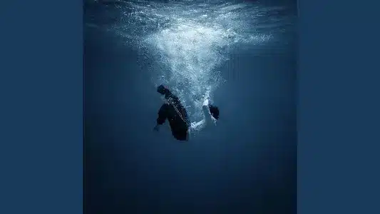 Одиночество (Loneliness) Lyrics (English Meaning): Tamik (Ru)