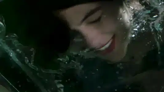 Ossigeno Lyrics With English Translation – Elena D'Elia