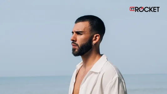 Te Hacen Falta Dos Lyrics English Translation: Apambichao | Manuel Turizo