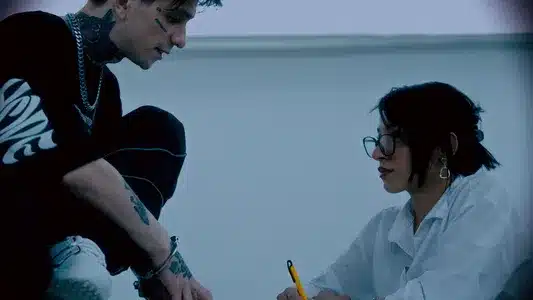 Tek Kural Lyrics With English Translation – Amiral