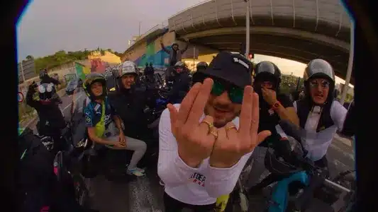 Ténébreux Lyrics Translation — Extraterrestre | Jul