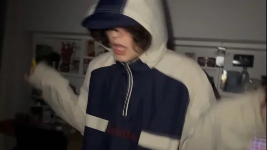 To Nie Ten Stan English Lyrics and Track Meaning: Stickxr