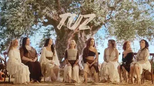 Tuz Lyrics {English Meaning} – Ceylan Ertem | Sertab Erener