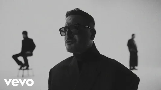 Viernes Lyrics Meaning: Tq+ | Gabito Ballesteros | Reik