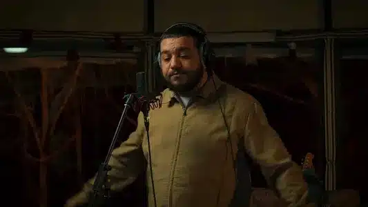 Yalnız Biriydim Lyrics English (with Translation) - Ahiyan