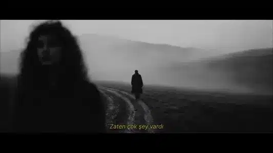 Yolda Bıraktın Lyrics with English Translation | Mela Bedel